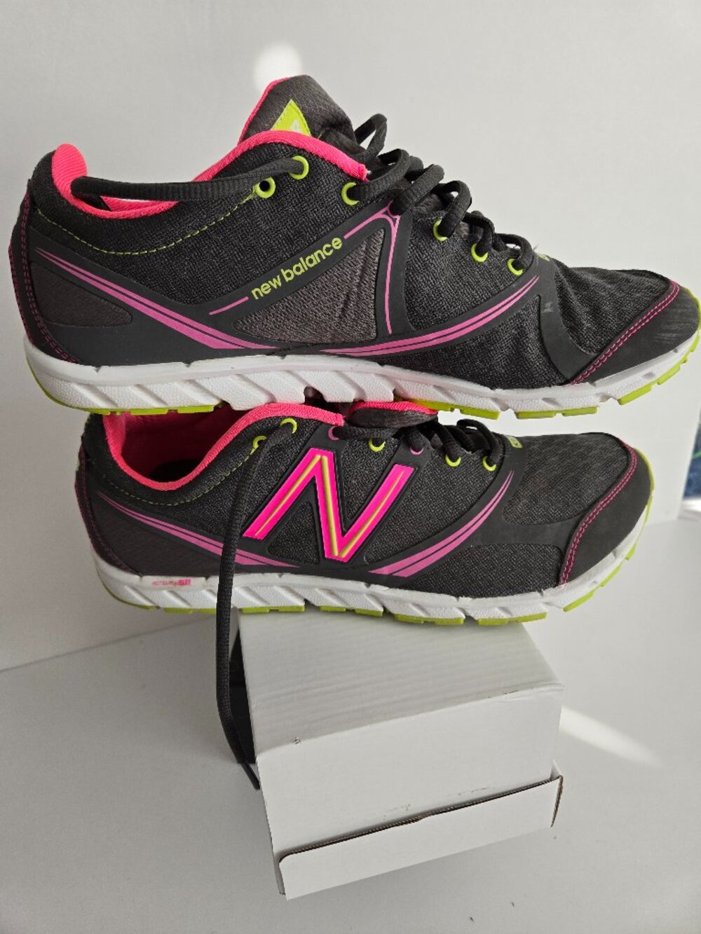 New Balance Size 10